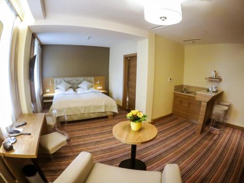 hotel photo