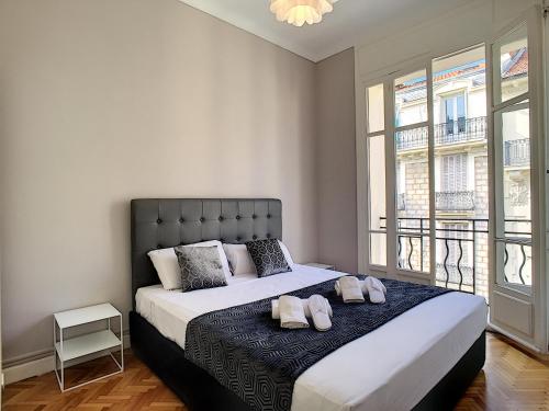 Nestor&Jeeves - LILAS BUFFA - Central - Close sea - Top Floor - image 2
