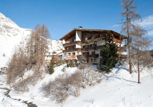 Hotel Garni Bergsonne in Samnaun, Schweiz