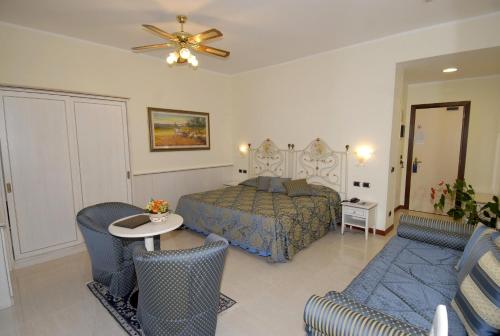 Albergo Hotel Porto Roca