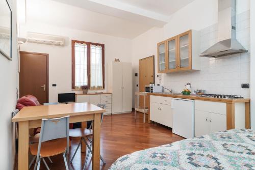 Bologna Central Studio, Boloňa (fotografie 5)