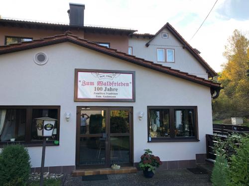 Zum waldfrieden in Neuhof, Deutschland