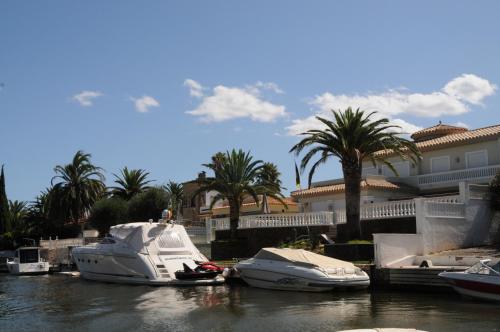 Ampuria Inn - image 12