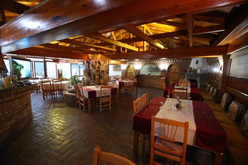 Restorāns, Hotel Pasarela in Berata