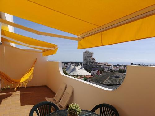  Tropical Apartment, Unterkunft in Albufeira