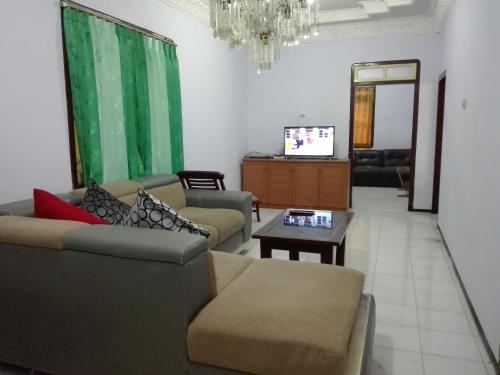 Homestay Wonotoro Asri 4 Bromo