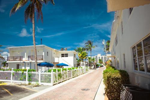 Neptune Oceanfront Rentals - 숙소 외관