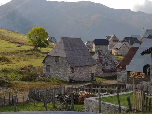 Etno-house Lukomir in Lukomir