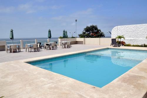 Hotel Paradise Beach in Playas Villamil