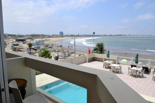 Hotel Paradise Beach in Playas Villamil