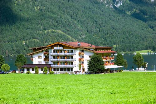 Hotel Bergland - Pertisau am Achensee