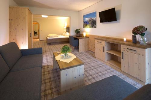 Hotel Bergland - image 2