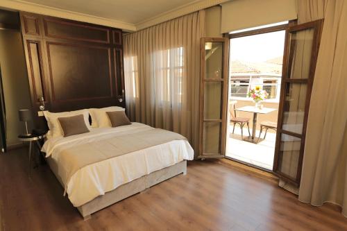 Ferman Pera Hotel, Istanbul (photo 9)