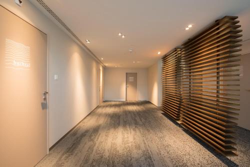 Hotel Illuster - image 3