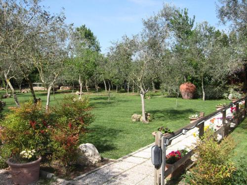 One-Bedroom Apartment with Garden View