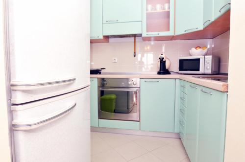 Apartments Flores - image 2