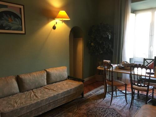 Elle house Roma, Rome (photo 6)