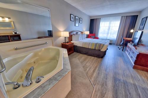 Country Inn & Suites by Radisson Ocala FL - main image