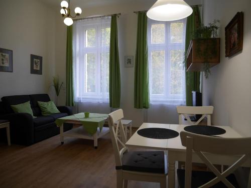 Moskevská 40, Karlovy Vary
