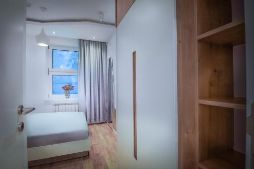 Delights Apartment Belgrade - image 10