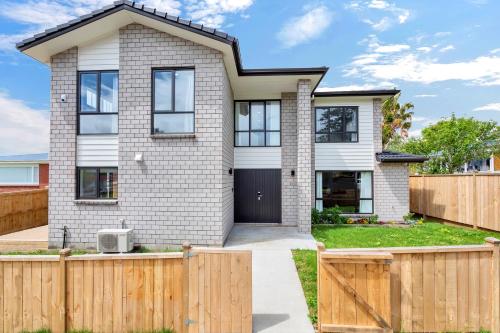 Harmony Haven is close to airport photo 2