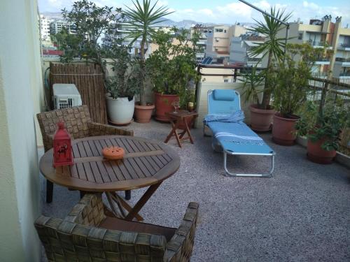 George's Apartment, Athens (photo 3)