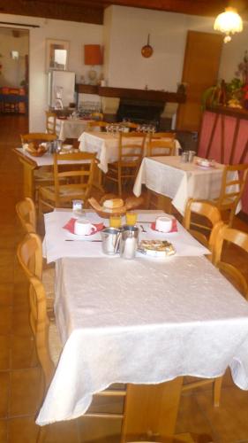 Restorāns, Hotel La Peupleraie in Nampont