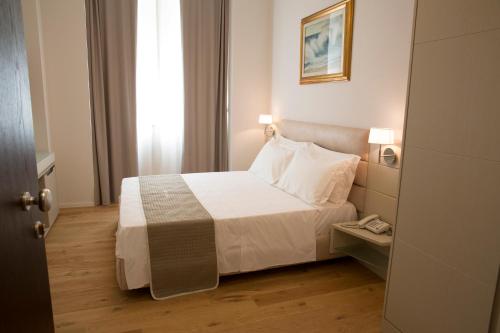 Boutique Hotel Enia Room Type - Standard King Room