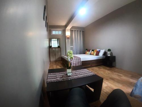 Nest in Garden Home Stay