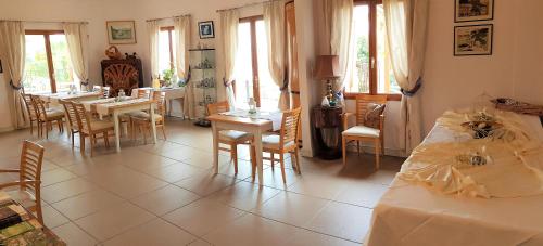 Lagou Raxi Country Hotel - main image