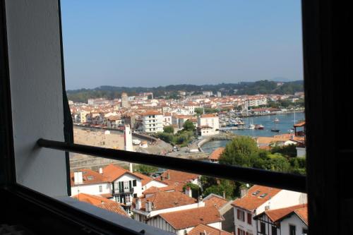 Hotel Agur Deneri - image 4