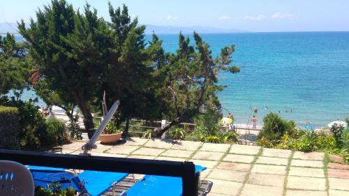  Fronte Mare in Isola Rossa