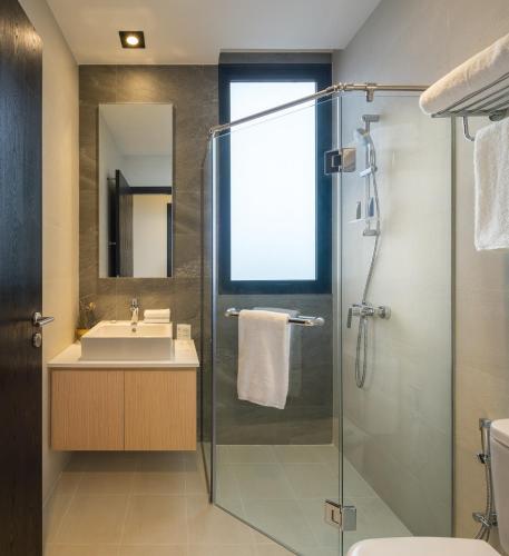 Ariva on Shan Serviced Residences (SG Clean) Ariva on Shan Serviced Residences is perfectly located for both business and leisure guests in Singapore. Both business travelers and tourists can enjoy the propertys facilities and services. Wheelch