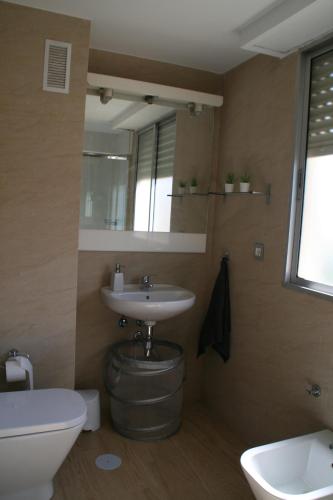 Apartamento para 11 personas con 2 plazas de parking, Sevilla (Foto 8)