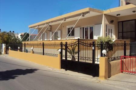  Nicolas Private House in 73100 Kato Daratso