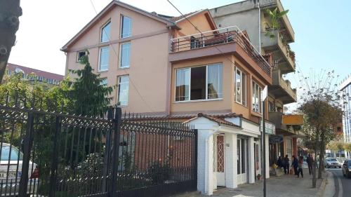 Vila Topciu