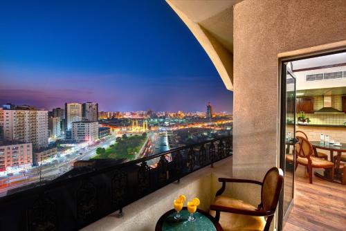 נוף, Sharjah Royal Tulip Hotel Apartments in שארג'ה