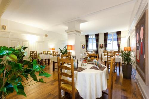 LA CIGOGNE Hotel restaurant