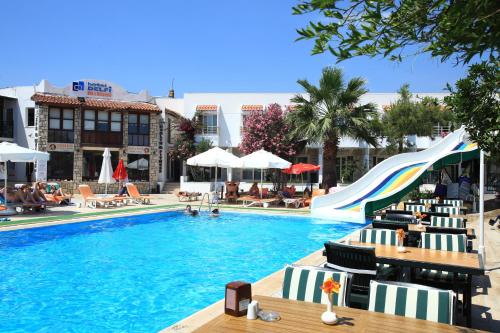 Delfi Hotel Spa & Wellness Center - 레스토랑