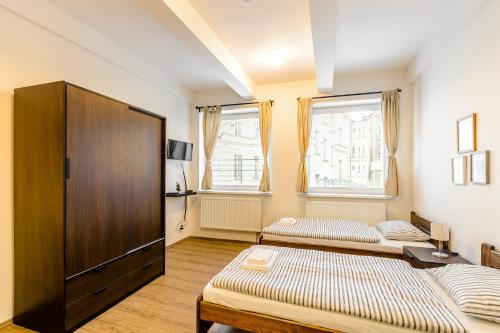 Žižkov Cosy Studio Apartments, Прага (фото 7)