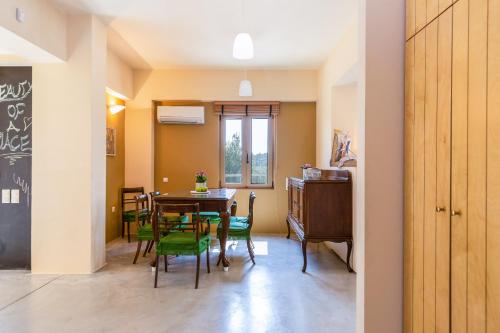 Facilities, Villa Evgoron near Great View