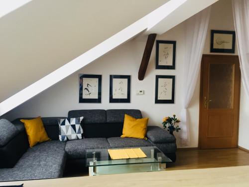 Pension Hattrick - image 9