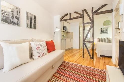  Guest Inn Alfama III, Premium Apartments in Lissabon