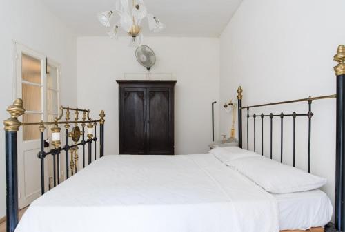 Two-Bedroom Apartment image 5