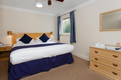 BEST WESTERN New Holmwood Hotel