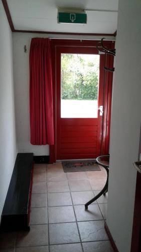 Bejárat, de Mielgong in Boazum