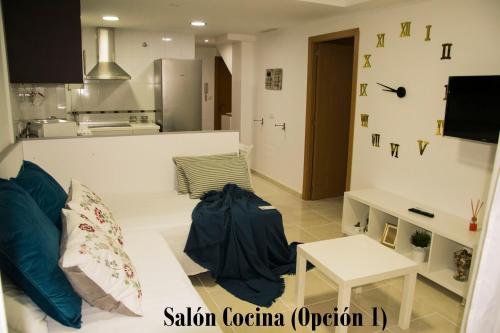 Apartamento Botavara - Apartment - Málaga
