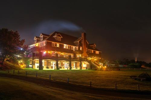 McMenamins Gearhart Hotel