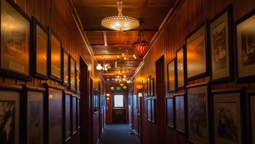 McMenamins Gearhart Hotel 4