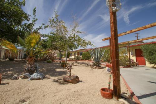 Harmony Motel - image 5